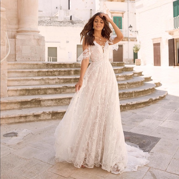 Madi Lane Bridal Wedding Dress MAIA